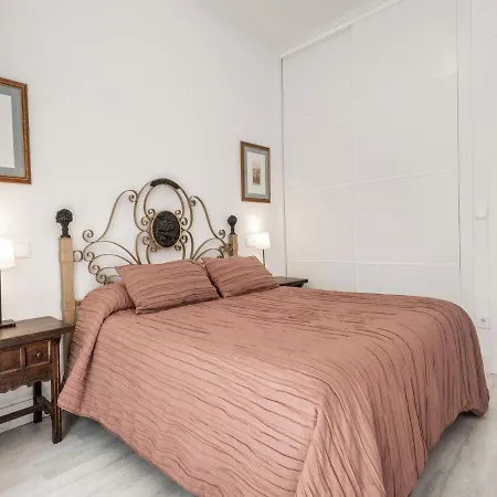Elegant In With Balcony Apartamento Gijón